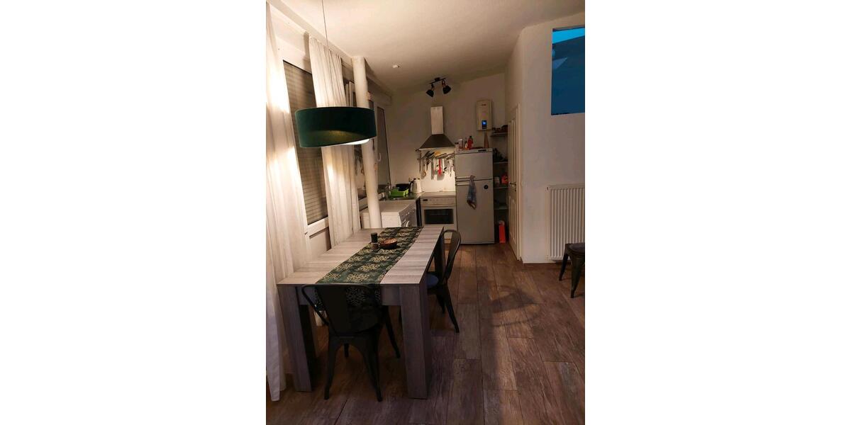Erdgeschoßwohnung Frankfurt am Main West - 2 Zimmer, 40 m&sup2;, 995&euro; | Angebot:25805975