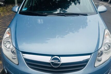 Opel Corsa 66.000 km 3.499 &euro; Offenbach a.M 63069