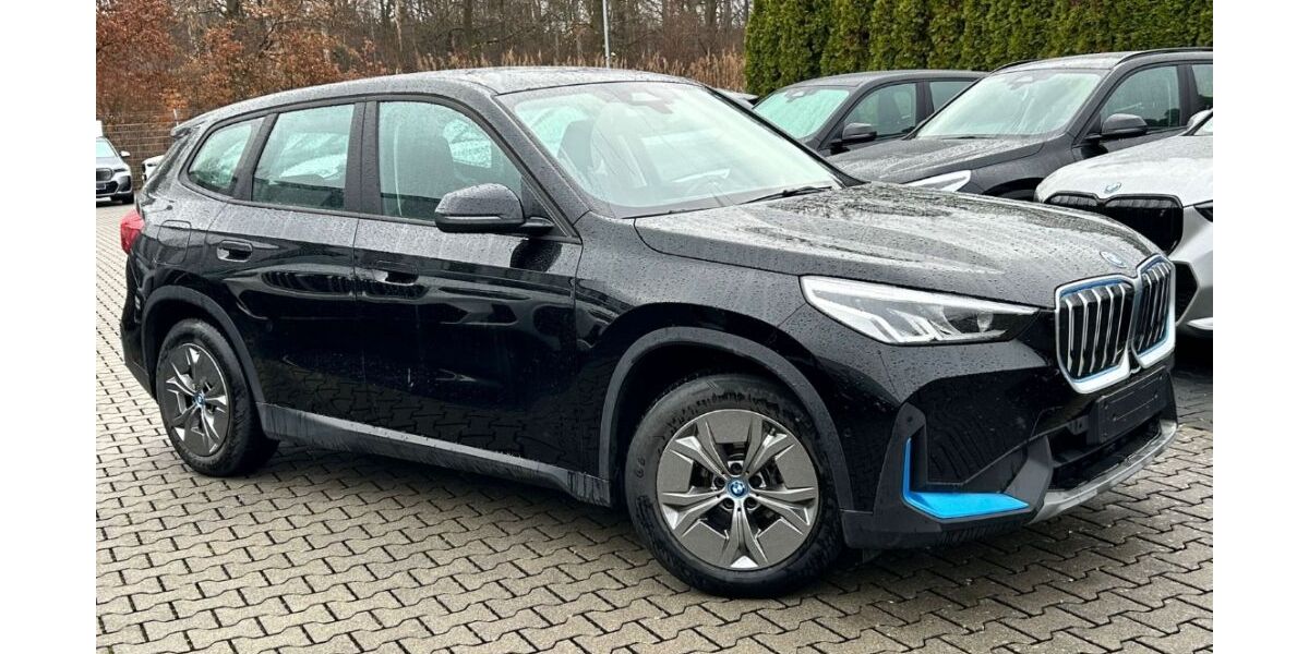 BMW iX1 37.622 km 29.777 &euro; Rödermark 63322
