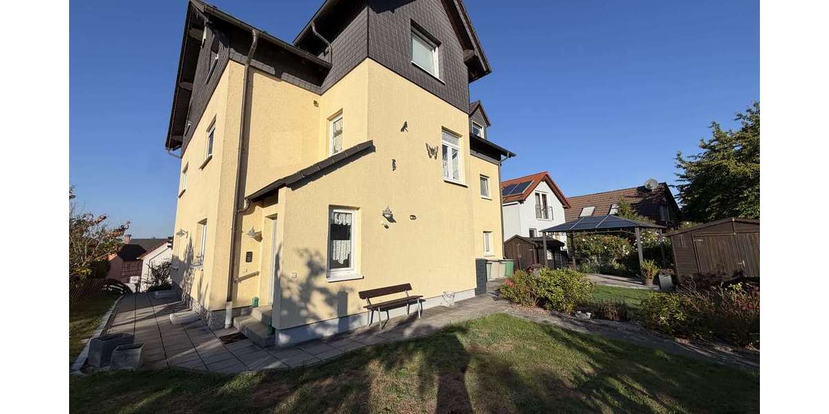 Einfamilienhaus Karben - 12 Zimmer, 312 m&sup2;, 1.200.000&euro; | Angebot:27698960