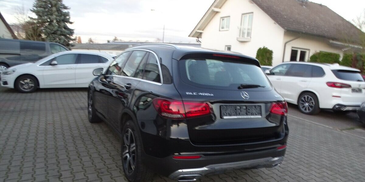 Mercedes-Benz GLC 400 d 4M Rückfahrkamera, LED-Scheinwerfer, Nav 160.000 km 28.890 &euro; Rodgau 63110