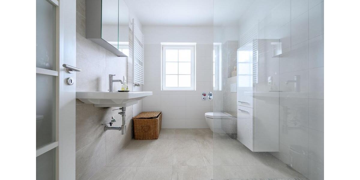 Dachgeschoßwohnung Frankfurt am Main Sindlingen - 3 Zimmer, 160 m&sup2;, 2.640&euro; | Angebot:25883319