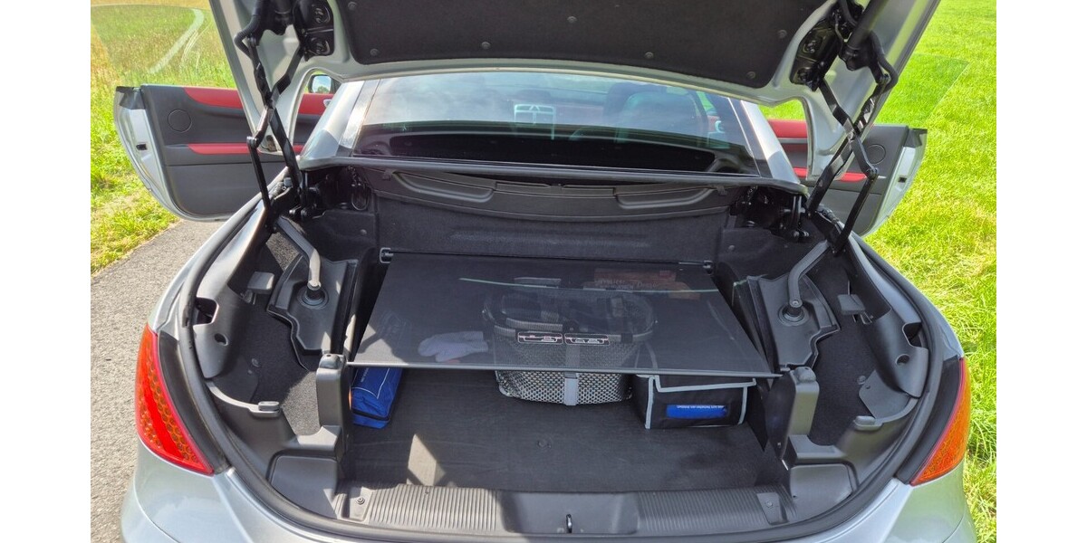 Peugeot 307 CC 220.000 km 2.850 &euro; Nidderau 61130