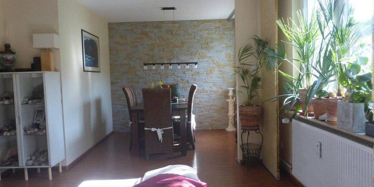 Etagenwohnung Frankfurt am Main Eschersheim - 4 Zimmer, 80 m&sup2;, 435.000&euro; | Angebot:26926617