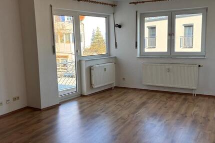 Wohnung Hanau Groß-Steinheim - 2 Zimmer, 59 m&sup2;, 249.000&euro; | Angebot:26085912