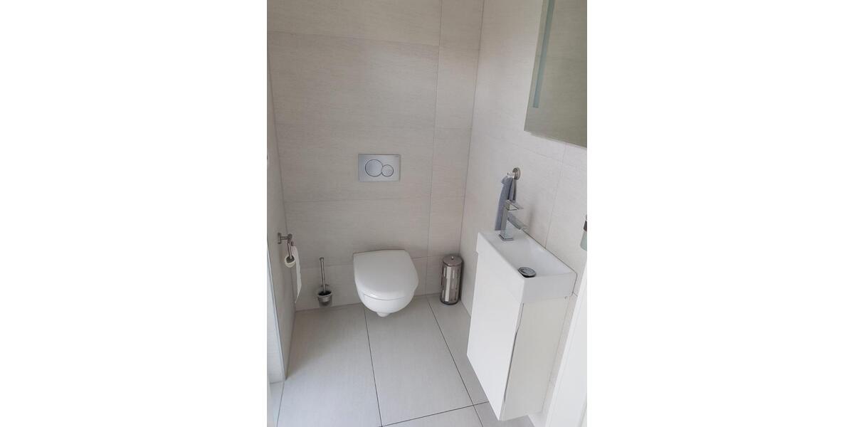 Einfamilienhaus Dreieich - 9 Zimmer, 300 m&sup2;, 4.390&euro; | Angebot:26615670