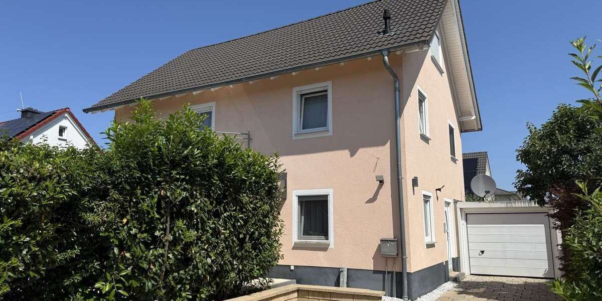 Einfamilienhaus Nidderau / Windecken Windecken - 5 Zimmer, 180 m&sup2;, 695.000&euro; | Angebot:25929451