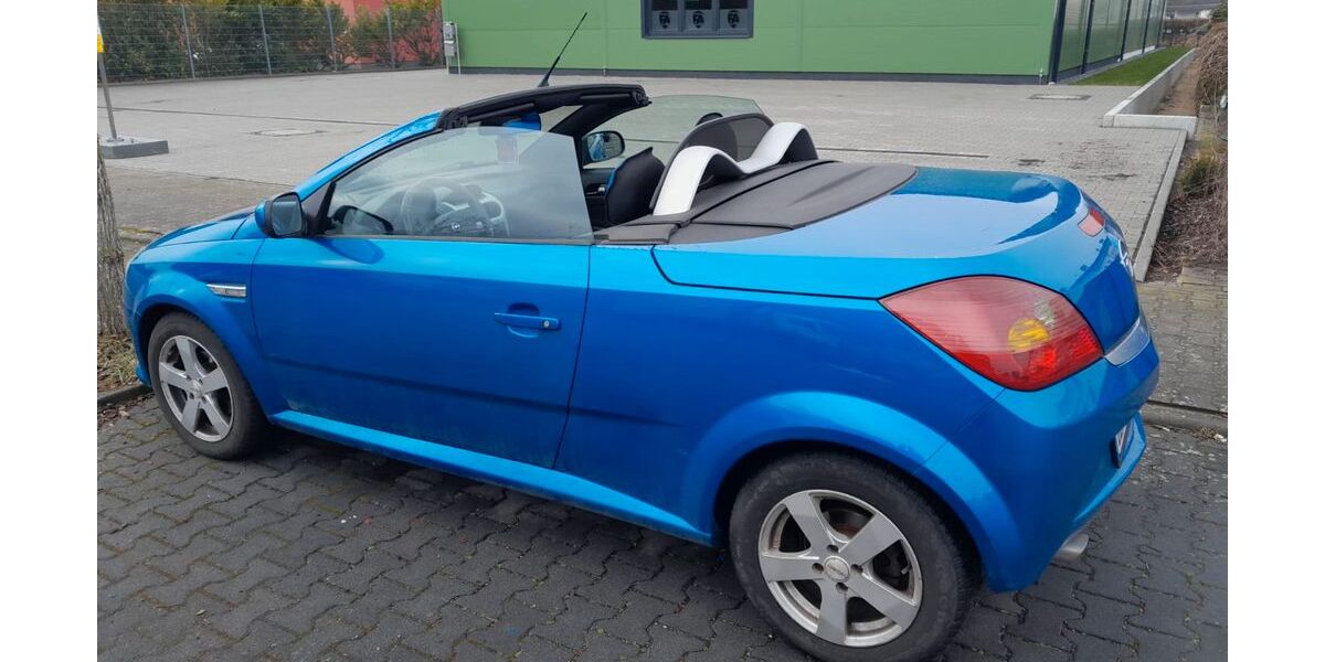 Opel Tigra 198.000 km 2.350 &euro; Dieburg 64807