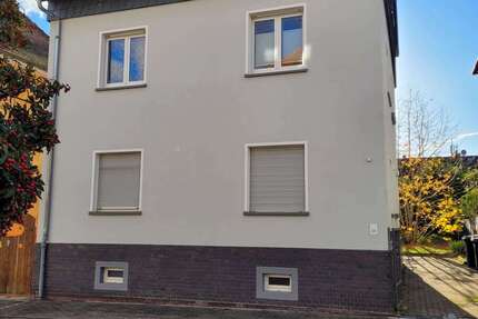 Haus Dreieich - 7.5 Zimmer, 152 m&sup2;, 850.000&euro; | Angebot:25456641