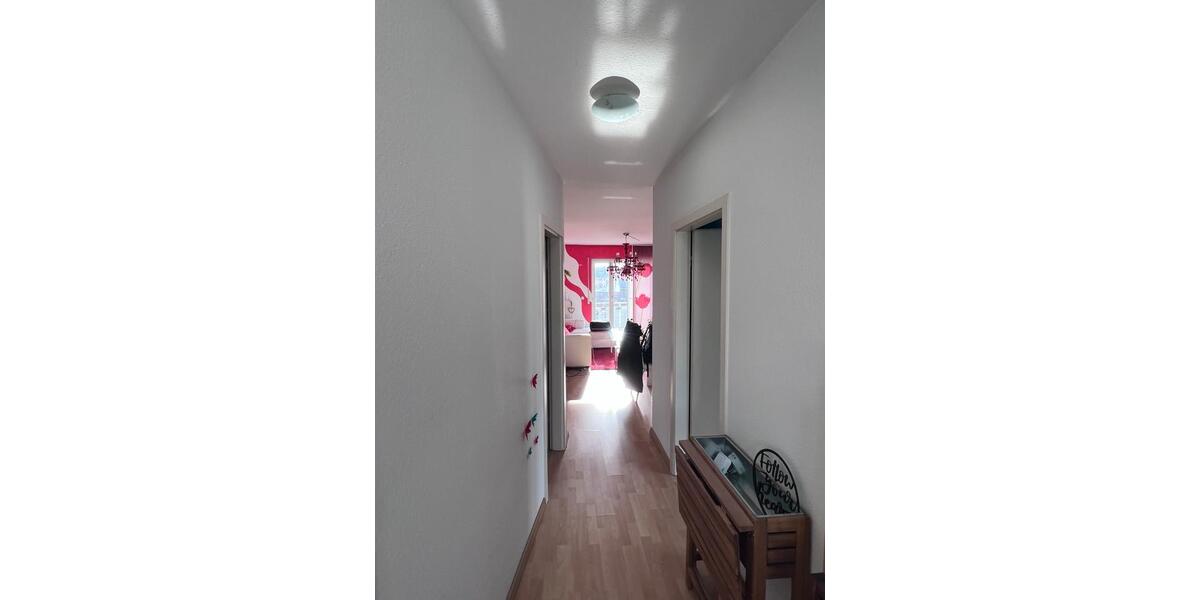 Etagenwohnung Frankfurt am Main Ost - 2 Zimmer, 74 m&sup2;, 280.000&euro; | Angebot:25943177