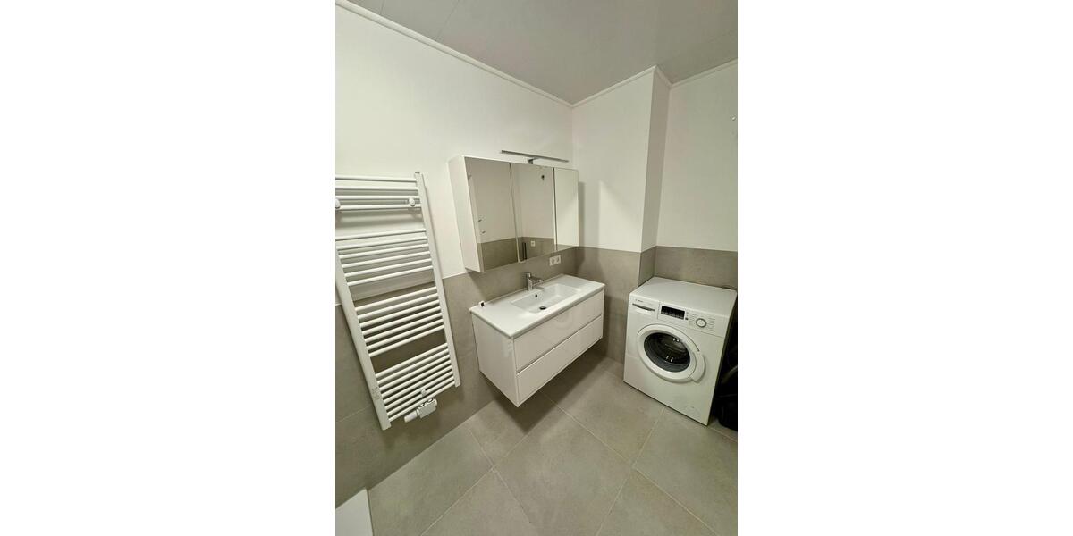 Etagenwohnung Frankfurt am Main Bockenheim - 2 Zimmer, 50 m&sup2;, 999&euro; | Angebot:26025571