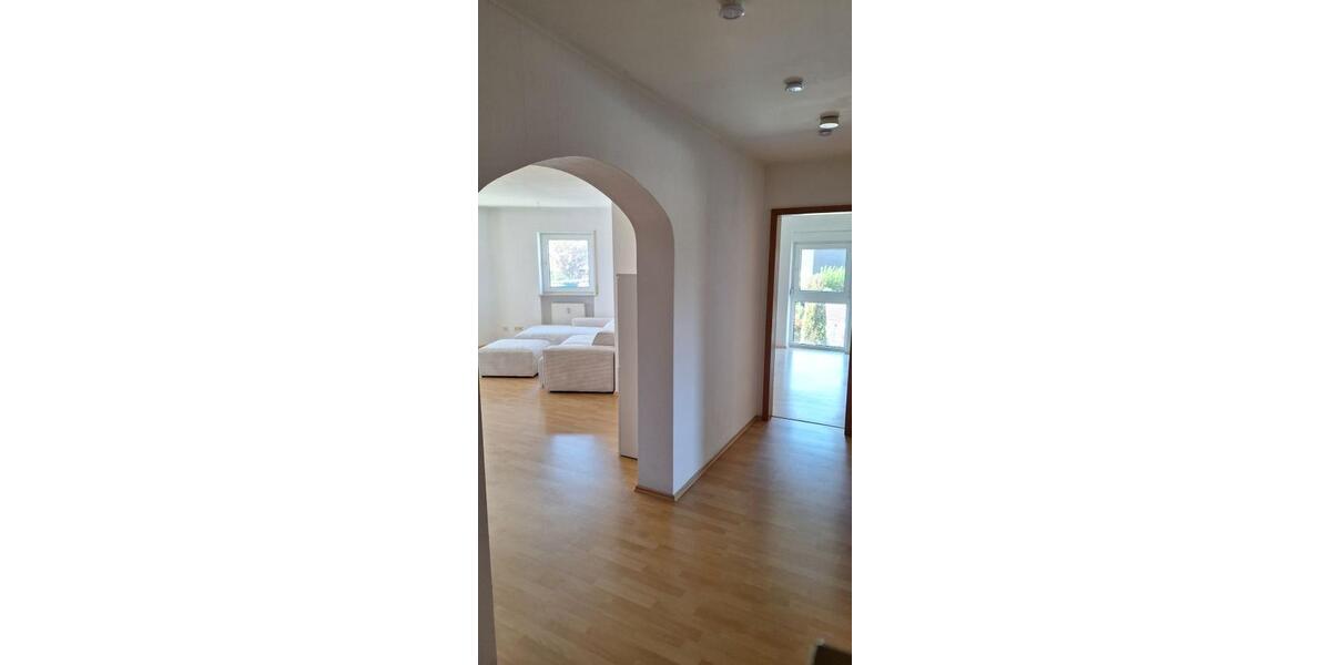 Voll ausgestattete 3 Zi.Whg. (auch Kurzzeitvermietung mögl.)-privat - Etagenwohnung Langenselbold | Angebot:27669794