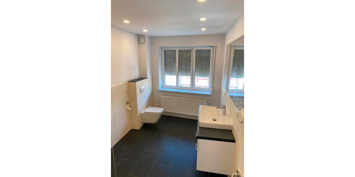 Etagenwohnung Niederdorfelden - 3 Zimmer, 80 m&sup2;, 1.200&euro; | Angebot:26045054