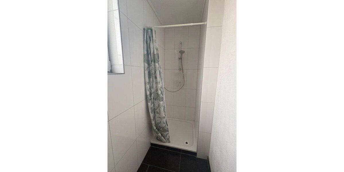 Etagenwohnung Langen (Hessen) - 2 Zimmer, 100 m&sup2;, 1.600&euro; | Angebot:27630848