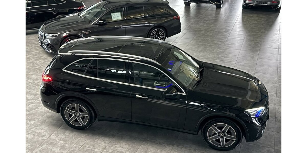 Mercedes-Benz GLC 300 4M AMG PREMIUM STANDHEIZUNG - DISTRONIC! 23.425 km 59.699 &euro; Groß-Umstadt 64823