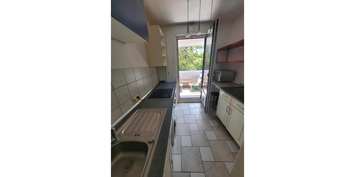 Etagenwohnung Frankfurt am Main West - 2 Zimmer, 60 m&sup2;, 800&euro; | Angebot:26002225