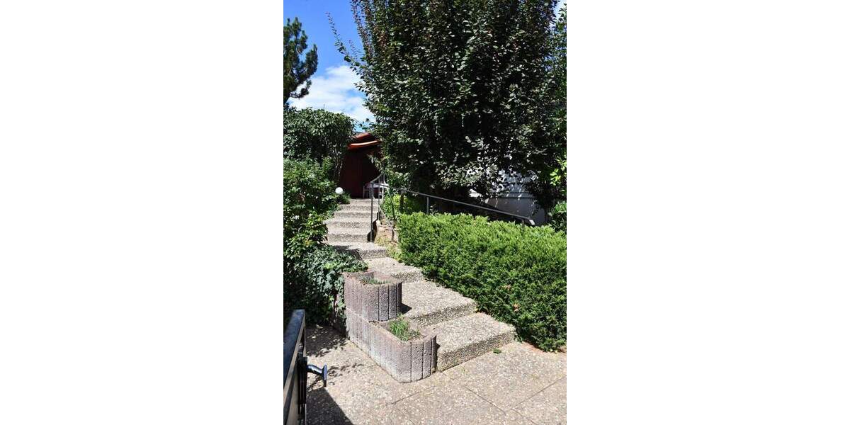 Einfamilienhaus Dieburg - 6 Zimmer, 176 m&sup2;, 1.950&euro; | Angebot:25740760