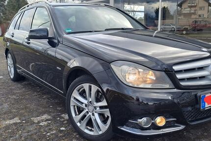 Mercedes-Benz C 220 313.000 km 4.490 &euro; Eppertshausen 64859