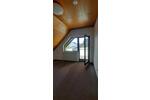 Dachgeschoßwohnung Schaafheim - 4 Zimmer, 89 m&sup2;, 975&euro; | Angebot:26425609
