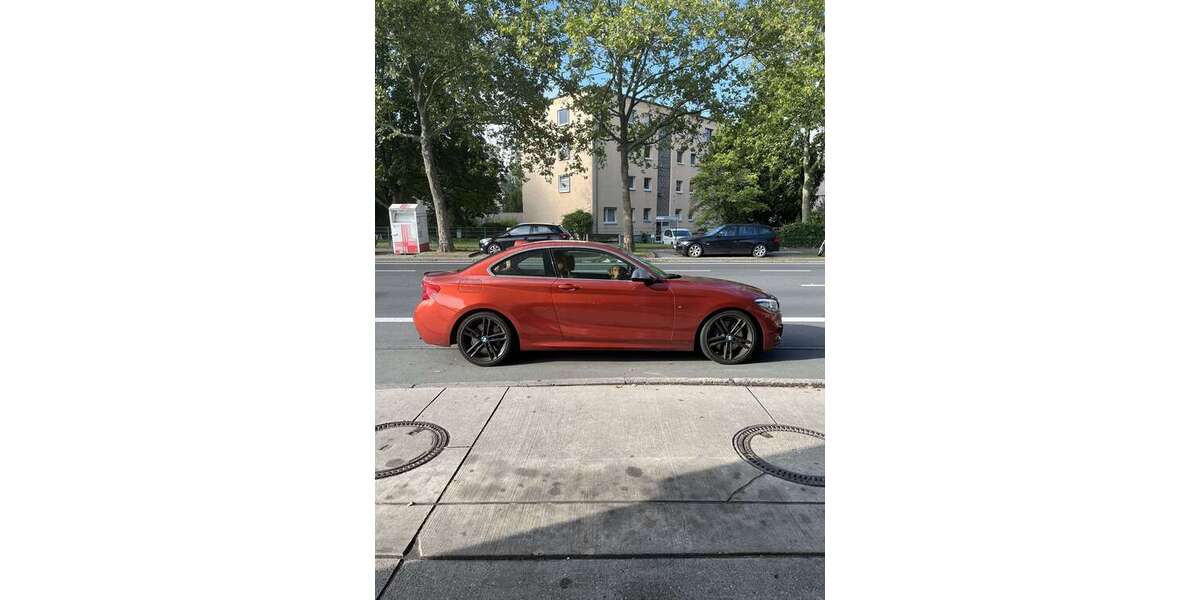 BMW 240 95.000 km 31.000 &euro; Frankfurt am Main, Stadt 60388
