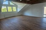 Großzügige, frisch sanierte 2-Zimmer-Wohnung mit Loggia und Blick ins Grüne - 2- Maintal | Angebot:26633749