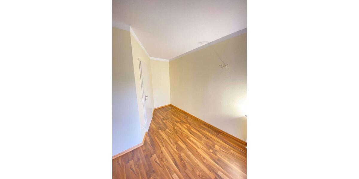 Etagenwohnung Frankfurt am Main Bockenheim - 2 Zimmer, 73 m&sup2;, 1.260&euro; | Angebot:25976065