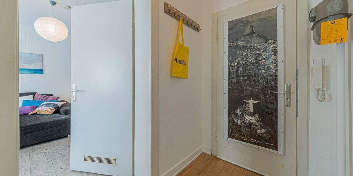 Etagenwohnung Frankfurt am Main Bockenheim - 2 Zimmer, 60 m&sup2;, 1.750&euro; | Angebot:25796607