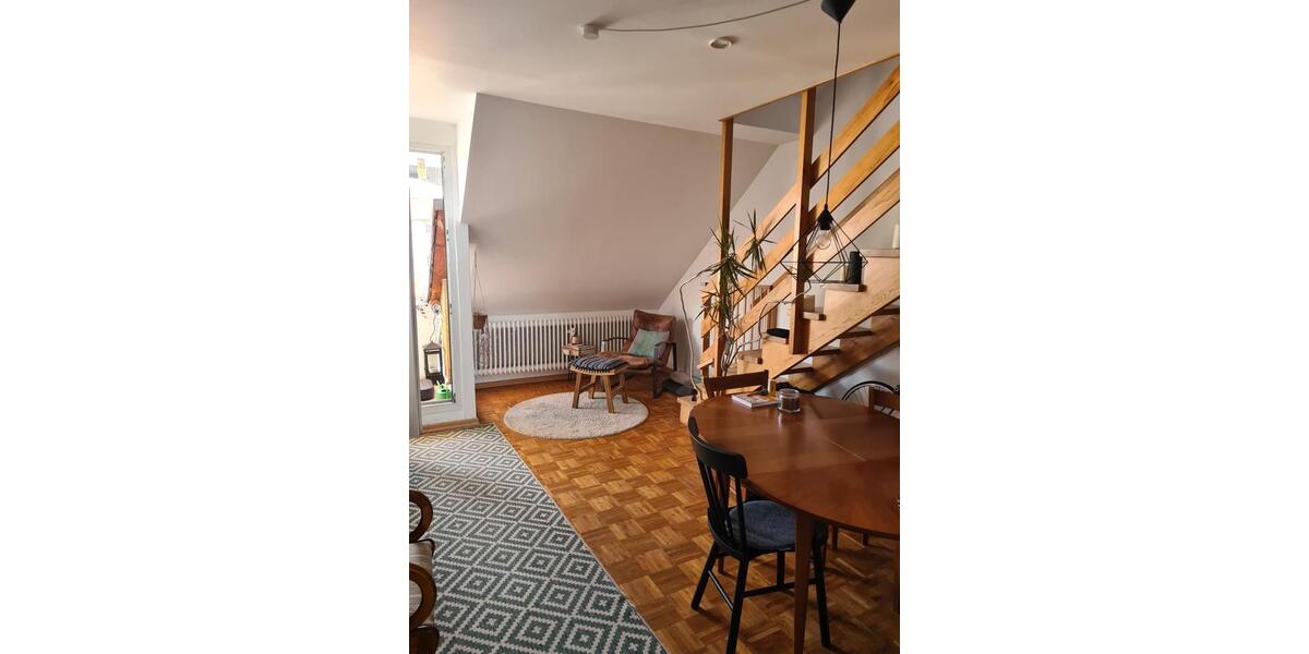 Maisonettenwohnung Frankfurt am Main Sachsenhausen Süd - 4 Zimmer, 77 m&sup2;, 1.230&euro; | Angebot:25930121