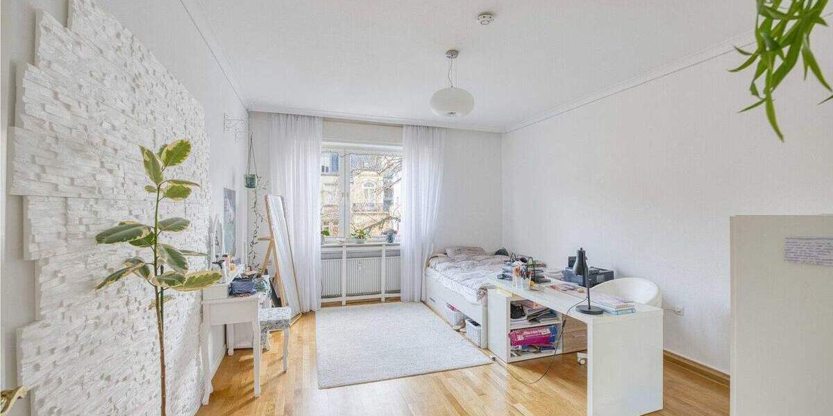 Etagenwohnung Frankfurt am Main Westend-Süd - 4 Zimmer, 108 m&sup2;, 840.000&euro; | Angebot:25800210