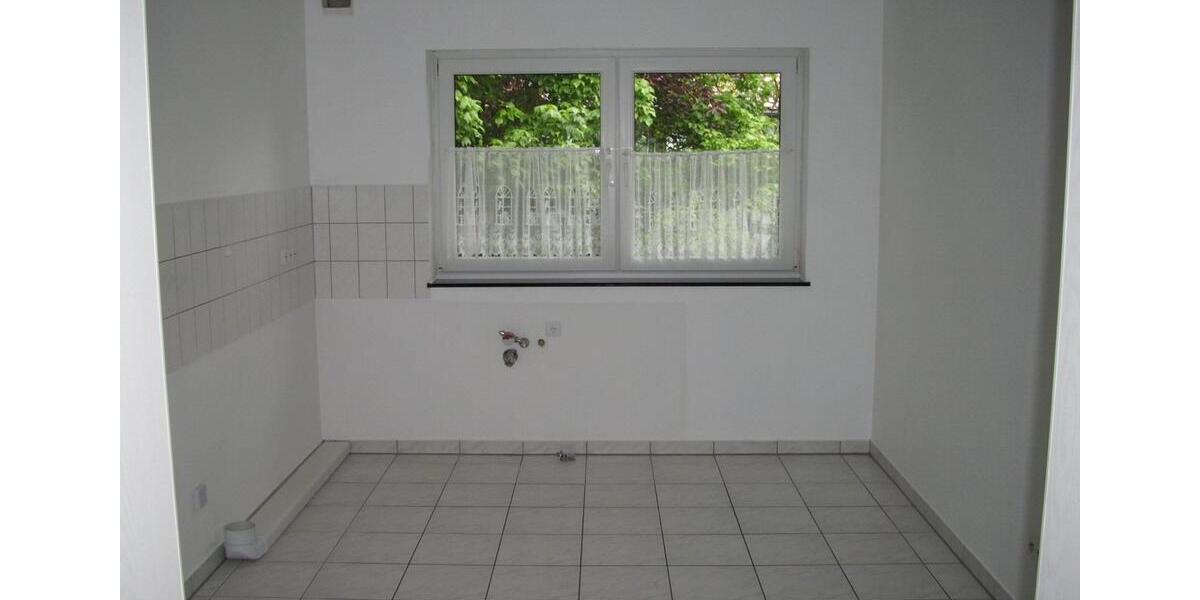 Etagenwohnung Neu-Isenburg Isenburg - 3.5 Zimmer, 150 m&sup2;, 1.700&euro; | Angebot:24219713