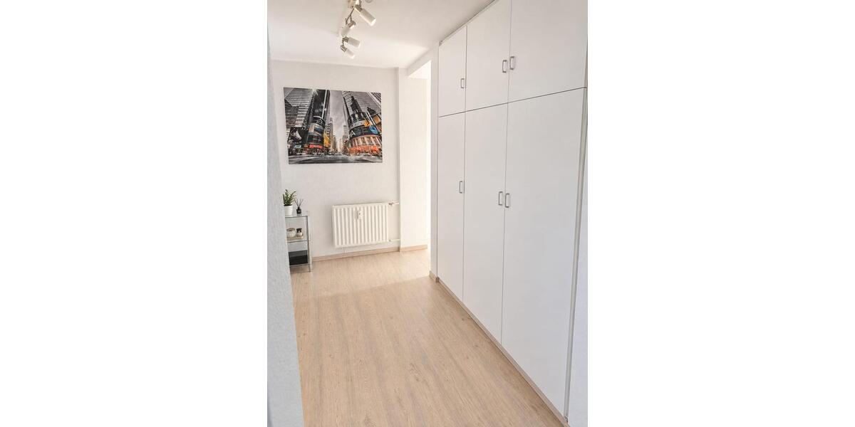 Etagenwohnung Rödermark - 3 Zimmer, 100 m&sup2;, 1.150&euro; | Angebot:27583823