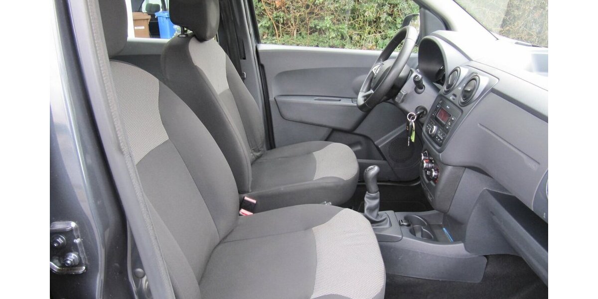 Dacia Lodgy Essential 7-Sitze + Insp. TÜV+ AU+ NEU + 138.948 km 7.245 &euro; Schwalbach/Taunus 65824