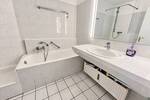 Wohnen mit Komfort: Helle 2-Zimmer-Wohnung mit Balkon und zwei Stellplätzen in Dietzenbach! - 2- Dietzenbach | Angebot:27717884