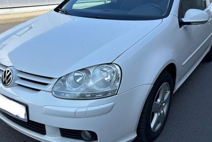 VW Golf 316.000 km 1.250 &euro; Offenbach 63065