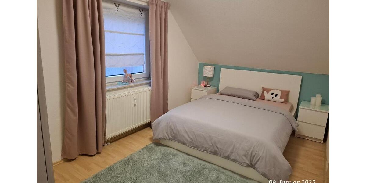 Dachgeschoßwohnung Büdingen - 3 Zimmer, 67 m&sup2;, 650&euro; | Angebot:25944224