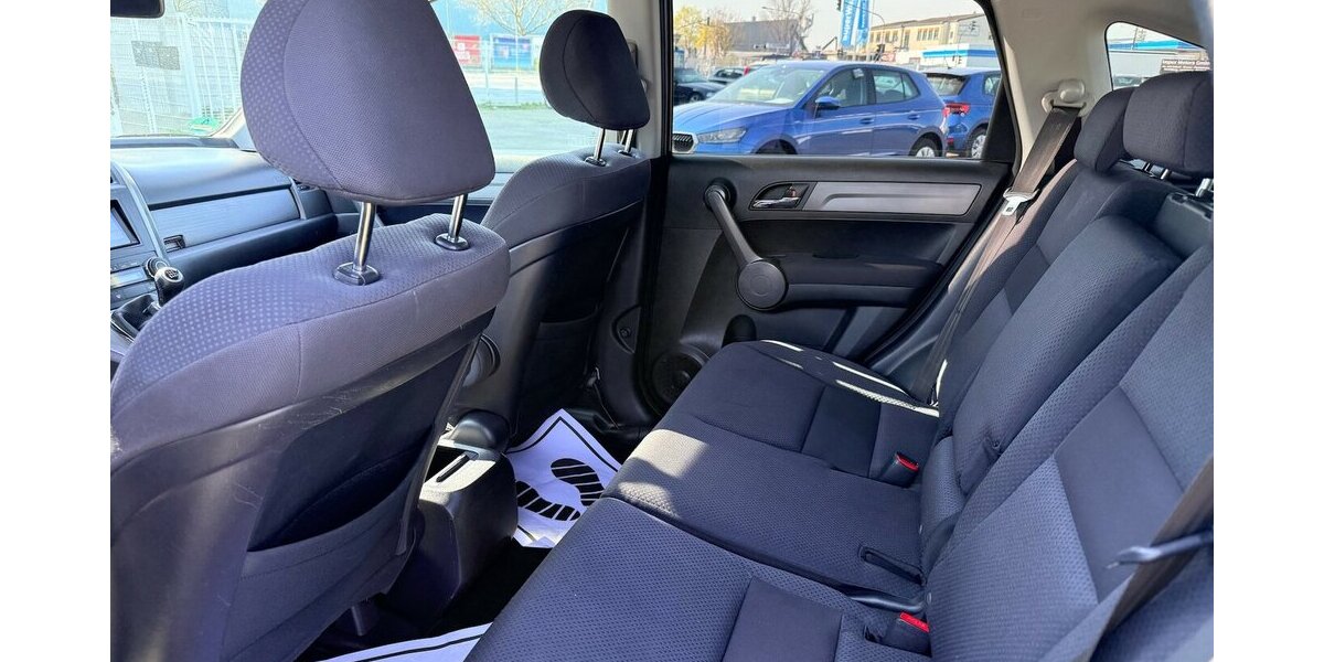 Honda CR-V 2.2 CRDI 4x4 Elegance/TOP/Mit TÜV 307.010 km 4.999 &euro; Frankfurt 60386