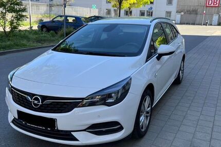 Opel Astra 80.950 km 11.999 &euro; Maintal 63477