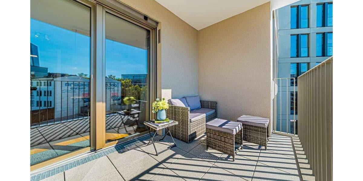 Etagenwohnung Frankfurt am Main Fechenheim - 2 Zimmer, 79 m&sup2;, 2.410&euro; | Angebot:25727282