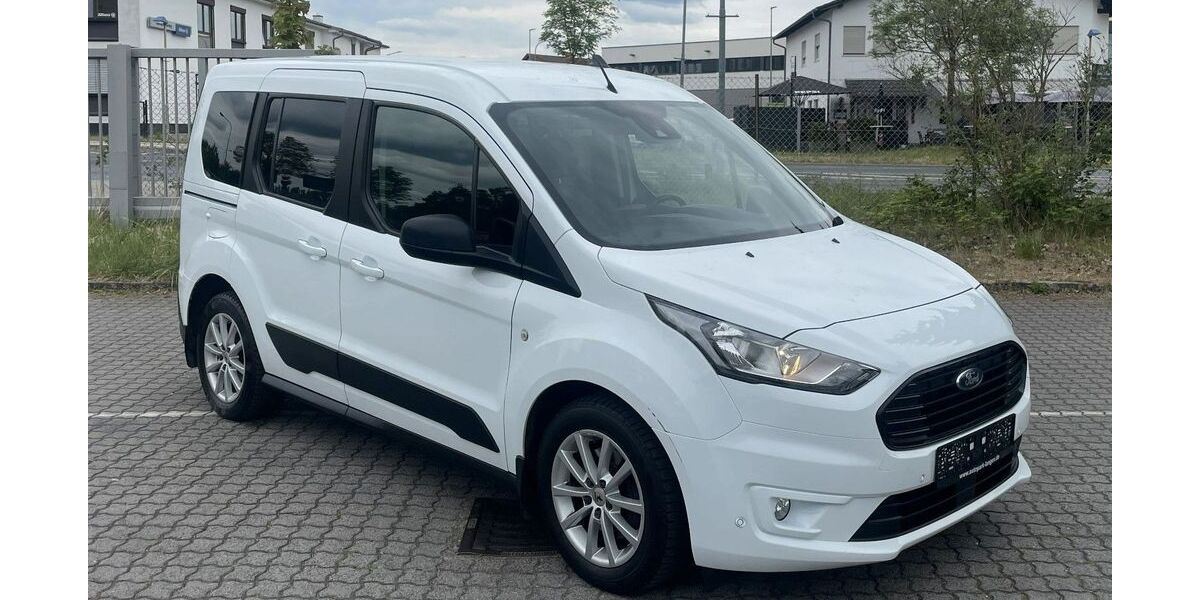 Ford Tourneo Connect 140.000 km 13.380 &euro; Langen 63225