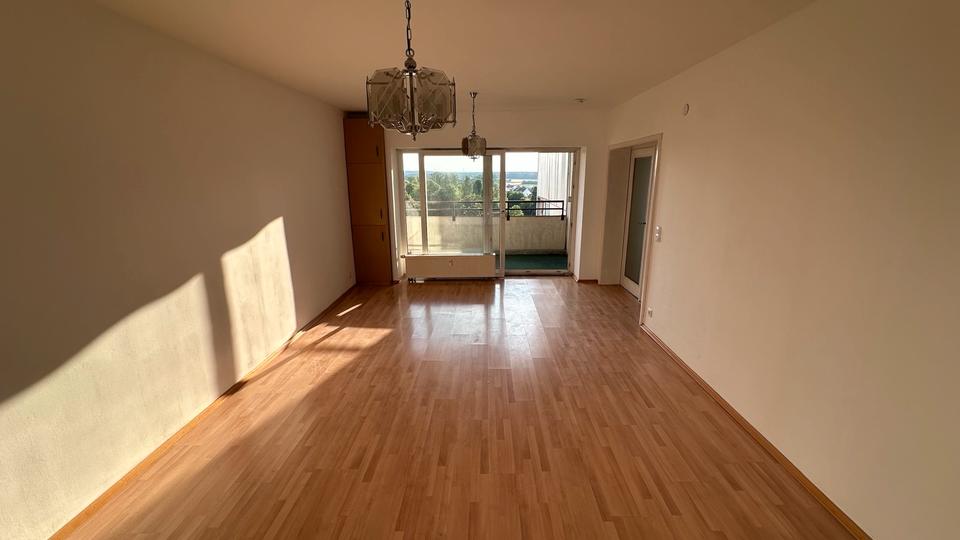 Etagenwohnung Rodgau - 3 Zimmer, 77 m&sup2;, 145.000&euro; | Angebot:27629121
