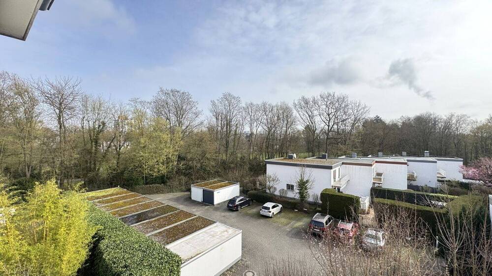 Etagenwohnung Frankfurt am Main Niederursel - 3 Zimmer, 91 m&sup2;, 410.000&euro; | Angebot:25996038