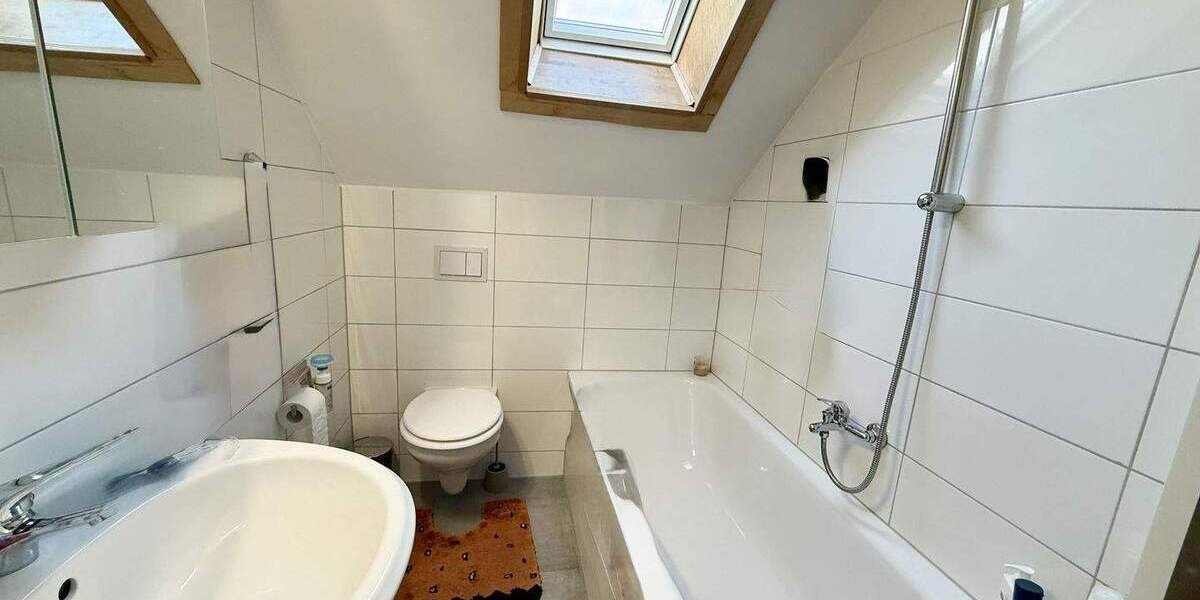 Reihenmittelhaus Rodgau Nieder-Roden - 6 Zimmer, 118 m&sup2;, 399.000&euro; | Angebot:25686220