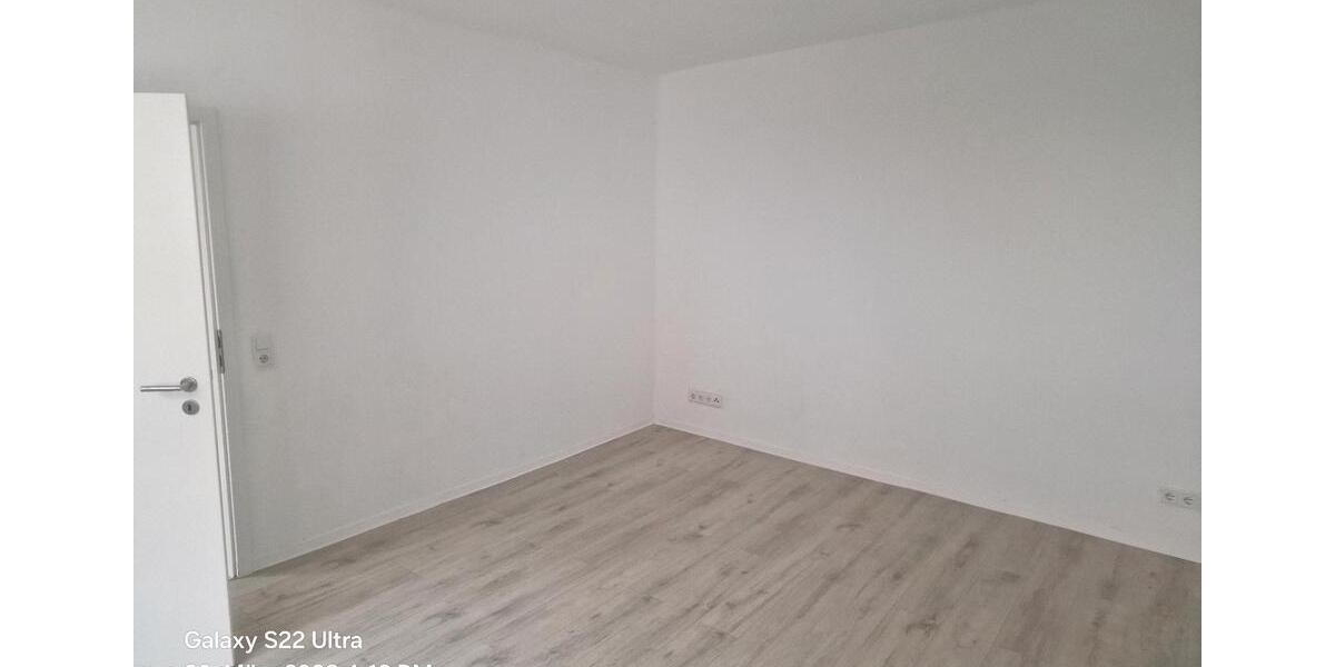 Einfamilienhaus Friedberg (Hessen) - 5 Zimmer, 130 m&sup2;, 1.700&euro; | Angebot:25017056