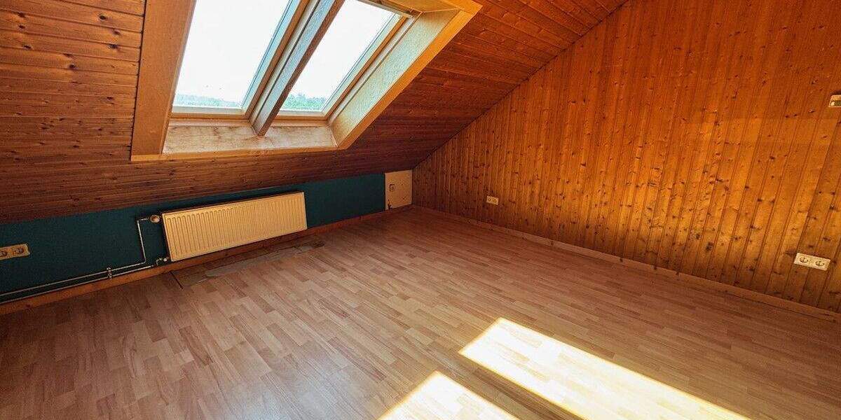 Mehrfamilienhaus, Wohnhaus Groß-Umstadt Umstadt - 6 Zimmer, 130 m&sup2;, 349.000&euro; | Angebot:25698118