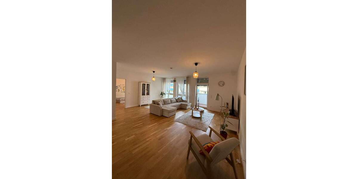 Etagenwohnung Aschaffenburg Österreicher Kolonie - 3 Zimmer, 143 m&sup2;, 1.600&euro; | Angebot:27638022