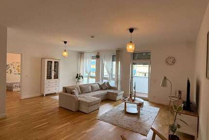 Wohnung Aschaffenburg Österreicher Kolonie - 3 Zimmer, 143 m&sup2;, 1.600&euro; | Angebot:27638022