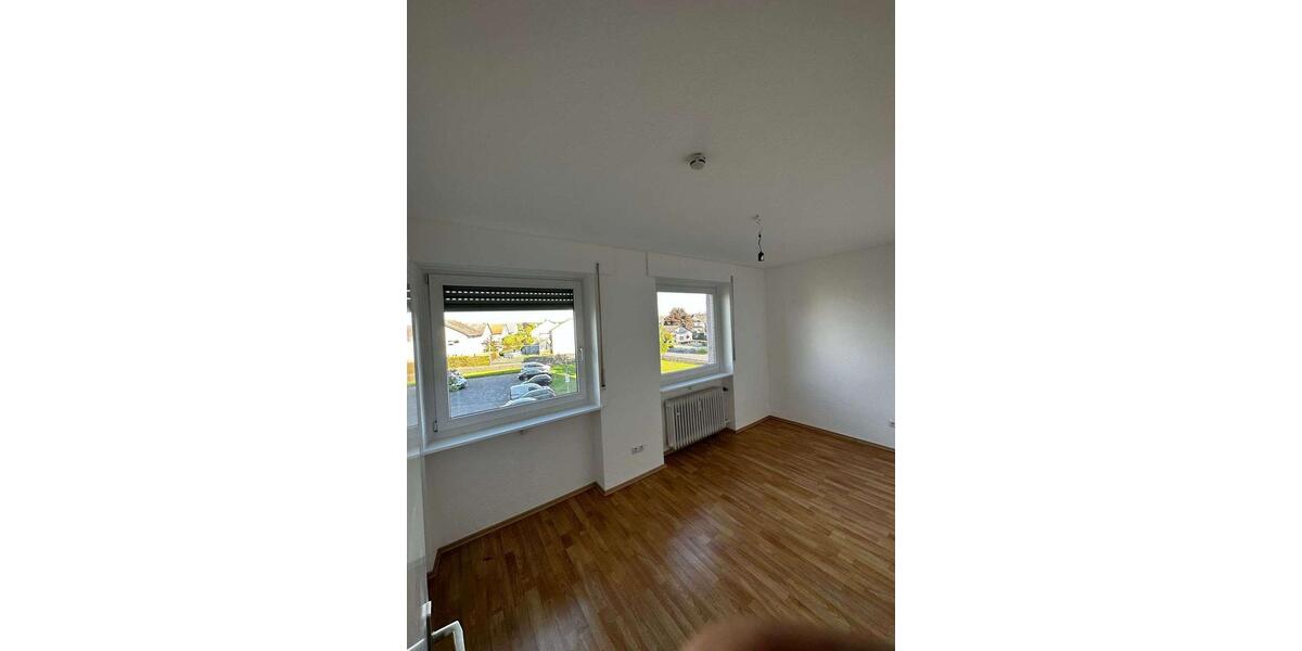 Etagenwohnung Großostheim - 4 Zimmer, 91 m&sup2;, 720&euro; | Angebot:20304490