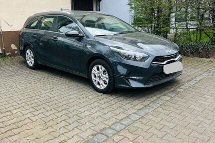 Kia ceed / Ceed 245.000 km 6.900 &euro; Riederwald 60386