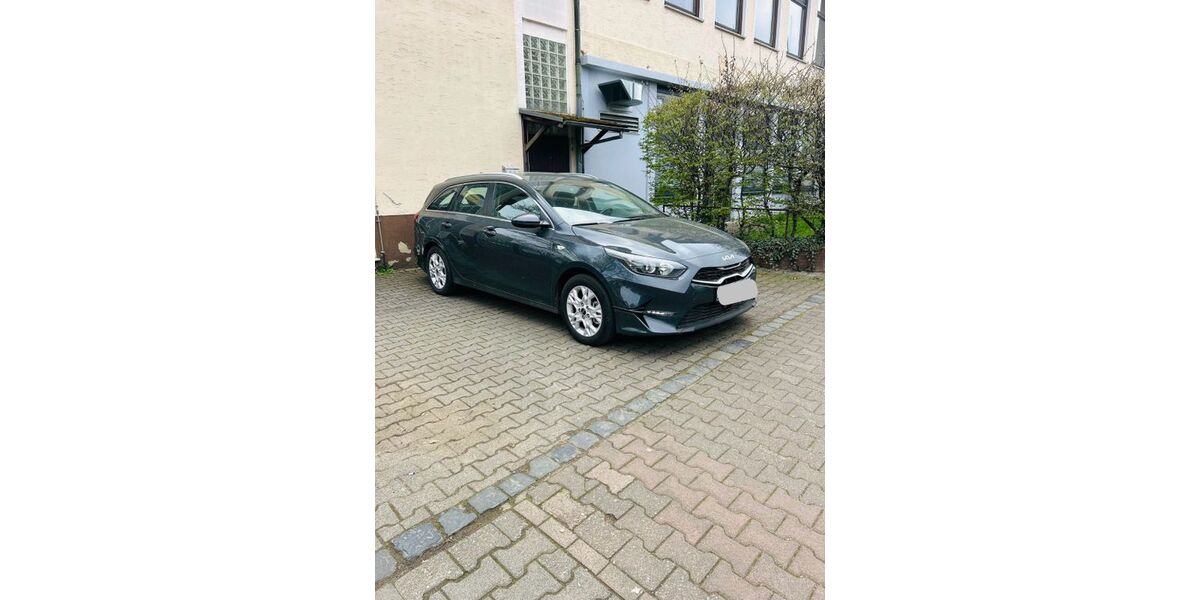 Kia ceed / Ceed 245.000 km 6.900 &euro; Riederwald 60386