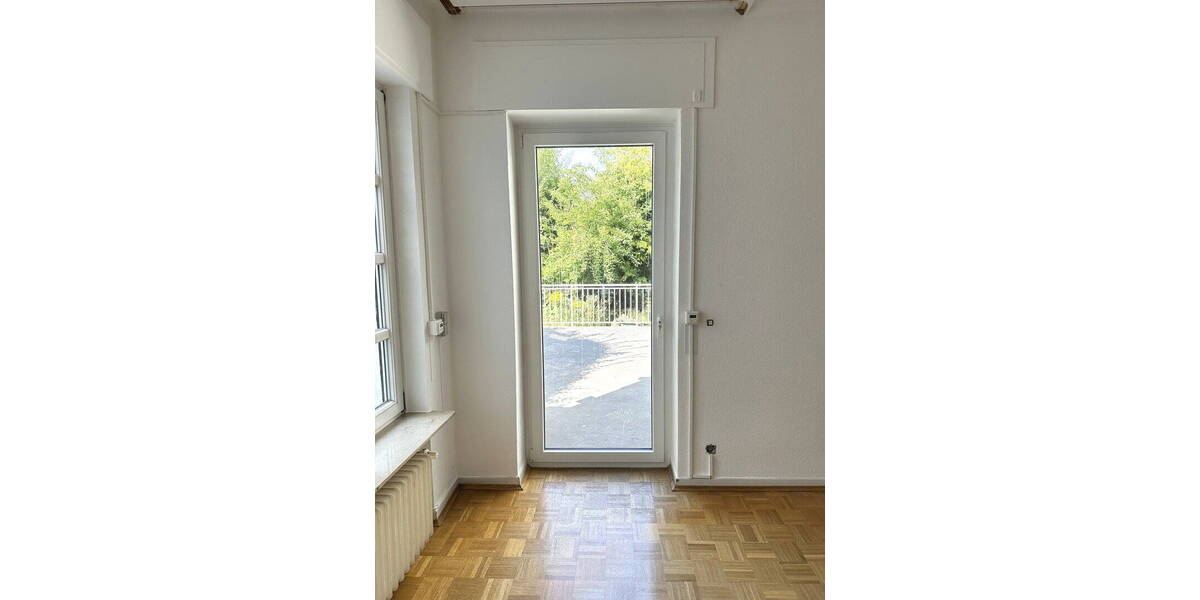 Doppelhaushälfte Bad Homburg vor der Höhe Kirdorf - 3 Zimmer, 150 m&sup2;, 2.600&euro; | Angebot:26252534